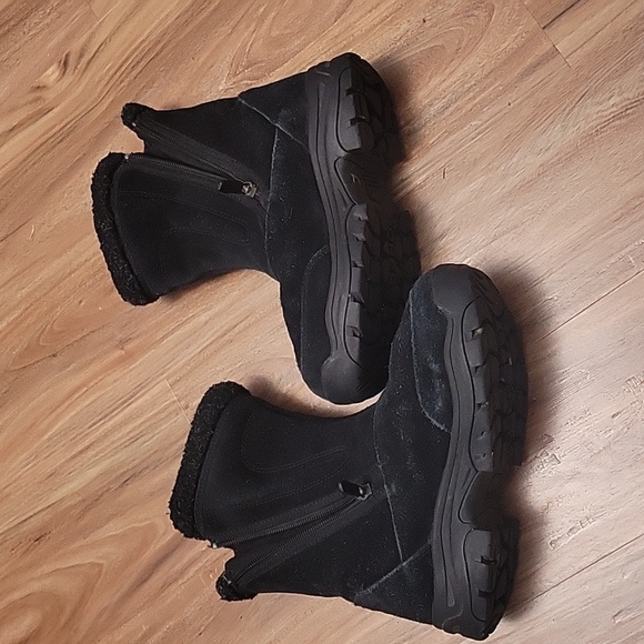 SOREL 'Water Fall' Black Suede Thinsulate Ultra Insulated Boots Women's Sz. 6 - Picture 7 of 13